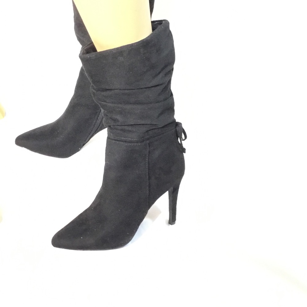 Zigi Soho Jeenie Black Faux Leather Ankle Boots NWOT